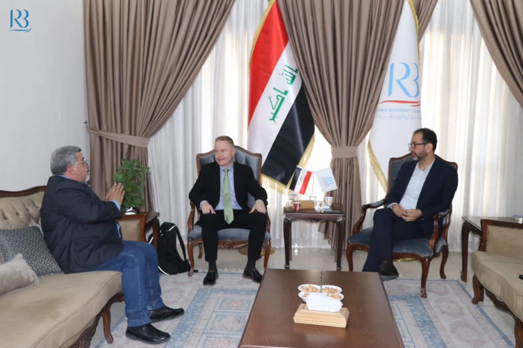 The head of  Rewaq Baghdad Center for Public Policy, Mr. Abbas Al-Anbouri, received the political spokesman for religious freedoms in Iraq, Mr. David Mueller, and journalist Salem Mashkour