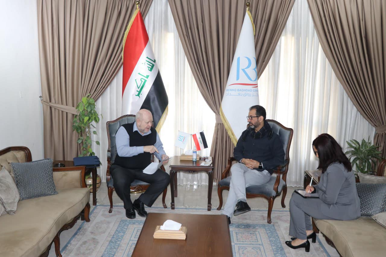 The head of the Baghdad Rawaq Center for Public Policy, Mr. Abbas Al-Anbouri, received the Chargé d'Affairs of the Ukrainian Embassy in Baghdad, Mr. Alexander Borvizhenkov.