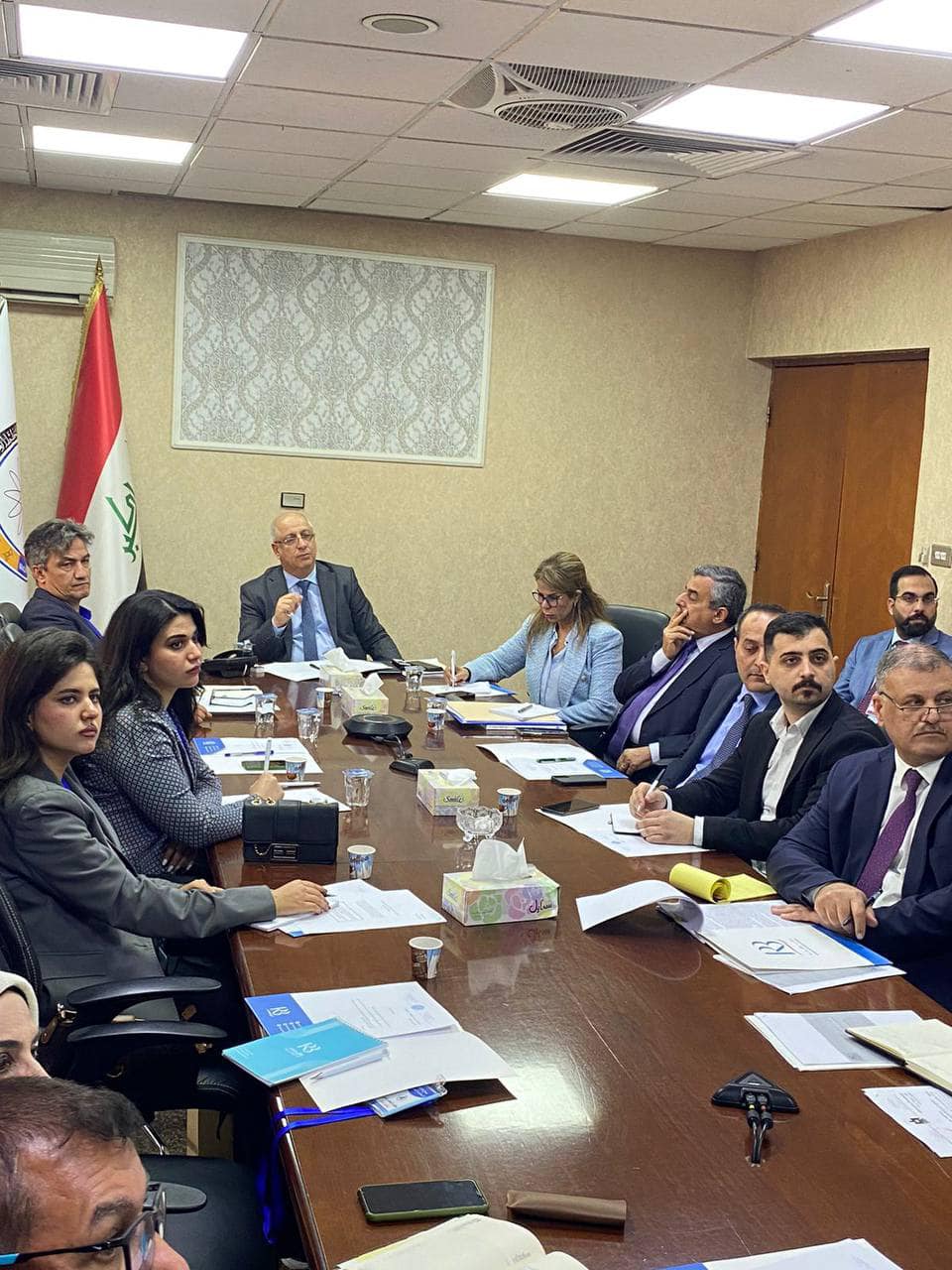 In the presence of staff members from the Baghdad Center for Public Policy, represented by the team responsible for preparing the national human development report.